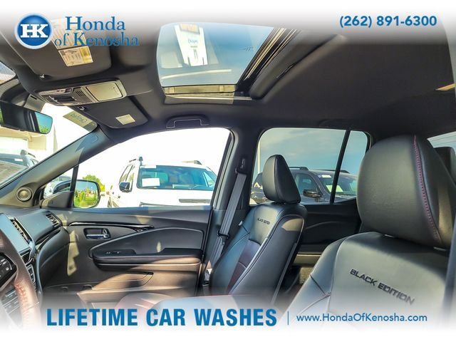 Certified 2025 Honda Ridgeline Black Edition image 10