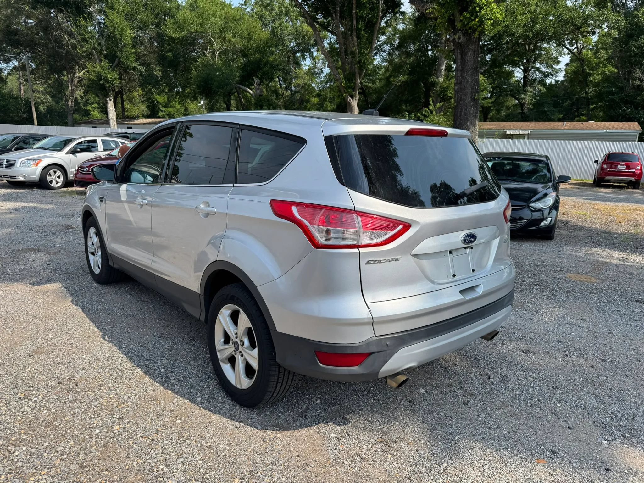 Used 2014 Ford Escape SE FWD image 3