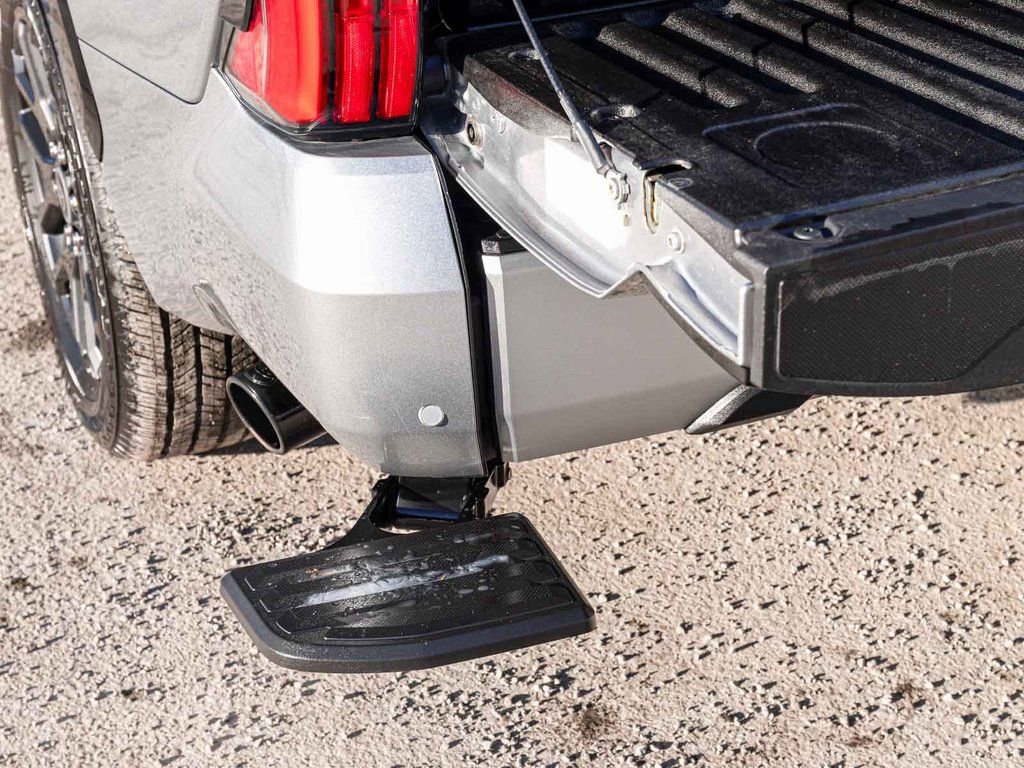 Used 2023 Toyota Tundra Platinum w/ Advanced Package image 41