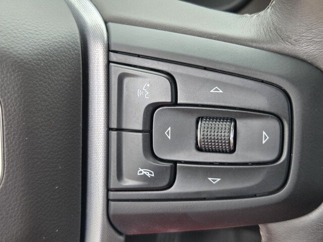 Used 2022 GMC Yukon SLT w/ SLT Luxury Package RWD image 20