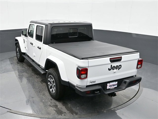 Used 2024 Jeep Gladiator Sport image 26