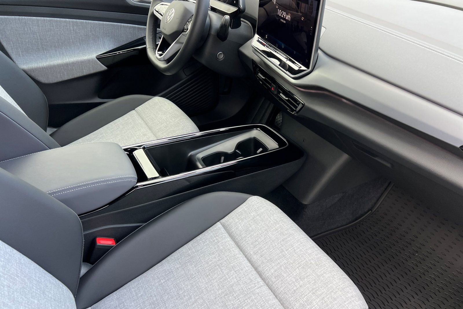 New 2025 Volkswagen ID.4 Pro image 16