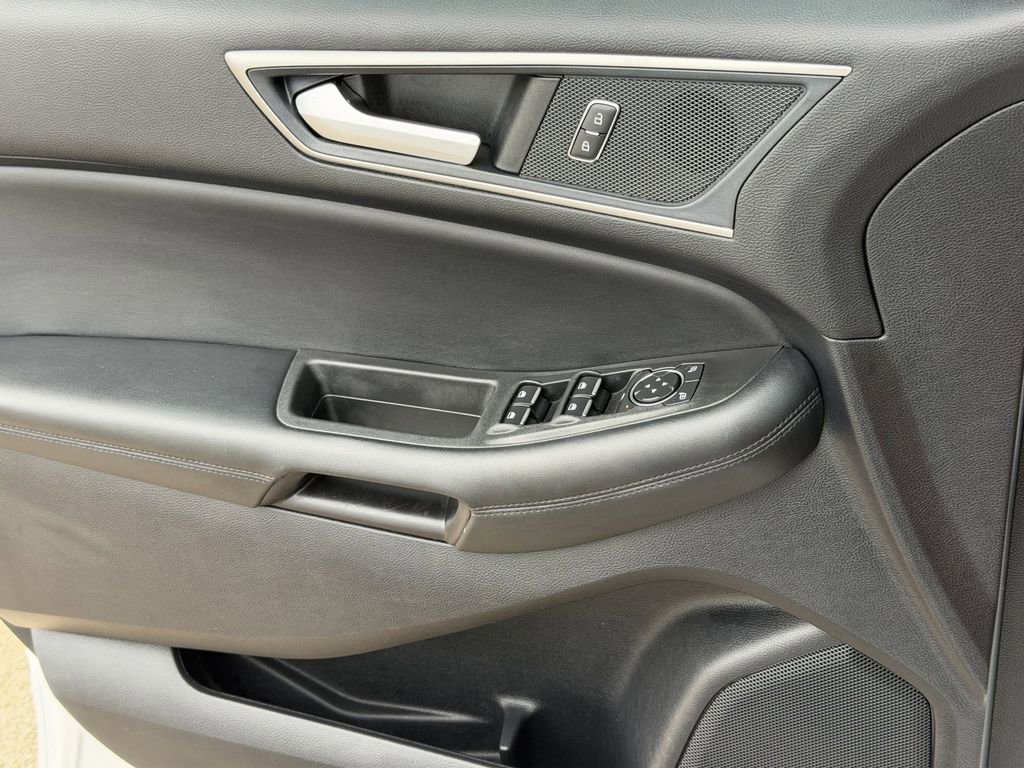 Used 2021 Ford Edge SEL w/ Convenience Package FWD image 26