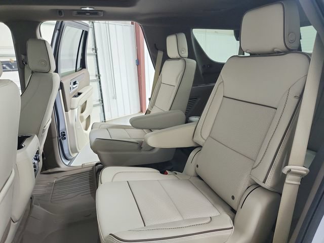 New 2026 GMC Yukon Denali w/ Sun & Power Step Package AWD/4WD image 35
