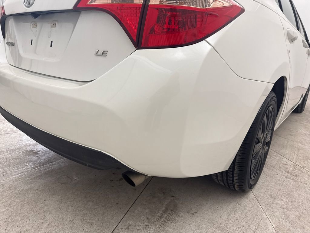 Used 2017 Toyota Corolla LE FWD image 21
