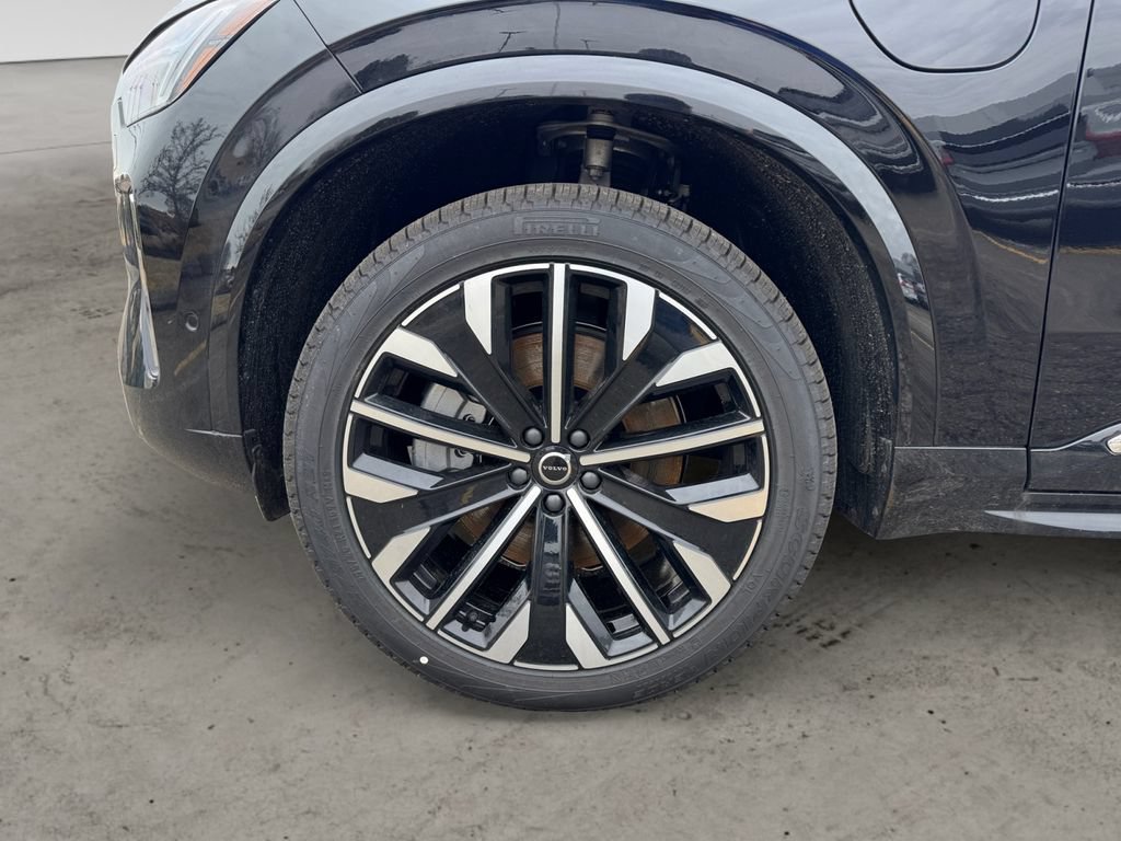 New 2026 Volvo XC90 T8 Ultra w/ Protection Package Premier AWD/4WD image 8