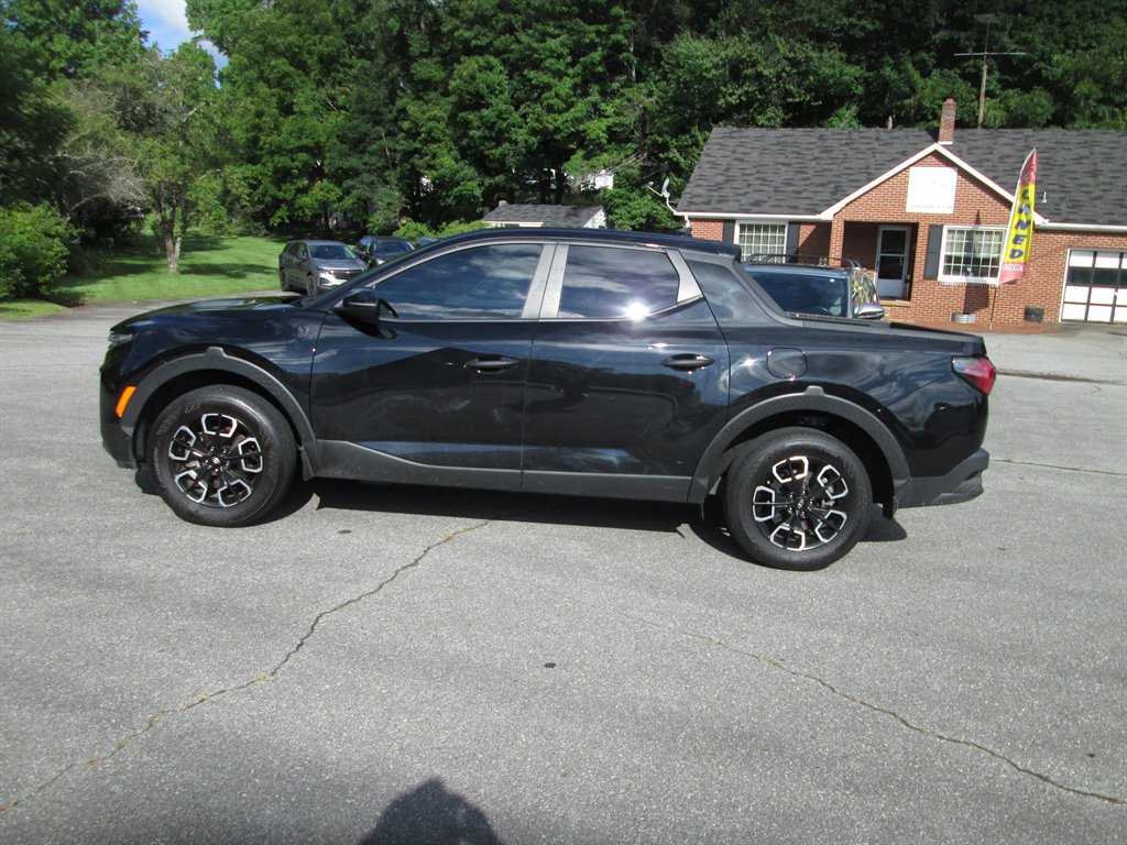 Used 2024 Hyundai Santa Cruz SEL AWD/4WD image 4