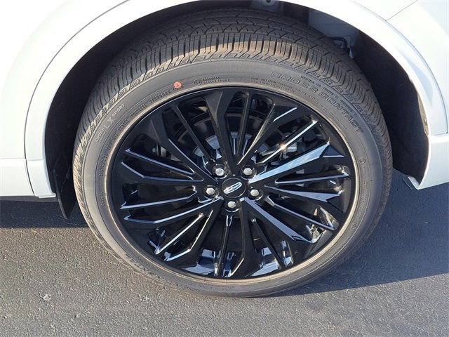 New 2025 Lincoln Corsair Reserve w/ Jet Appearance Package image 27