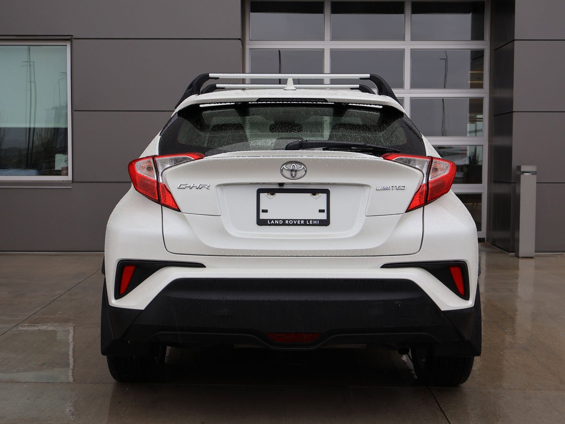 Used 2021 Toyota C-HR Limited image 7