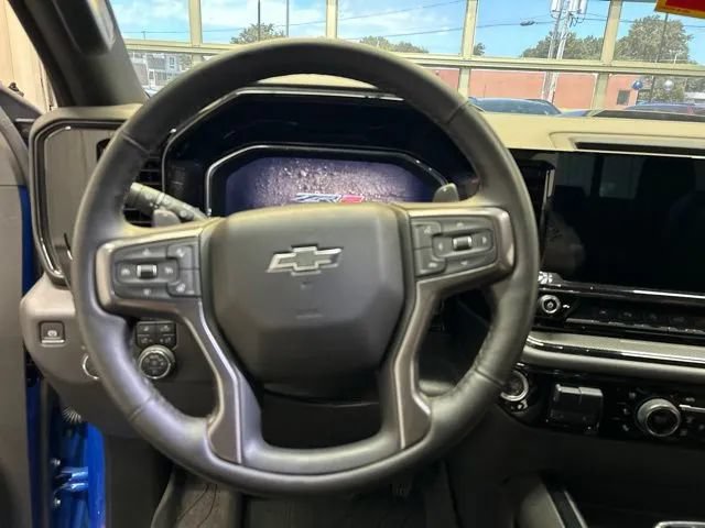 Used 2025 Chevrolet Silverado 1500 ZR2 w/ Technology Package AWD/4WD image 21
