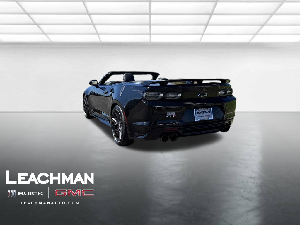 Used 2021 Chevrolet Camaro ZL1 RWD image 6