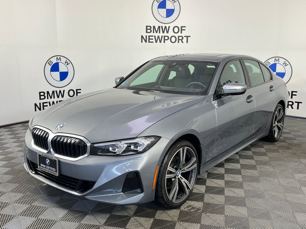 Used 2023 BMW 330i xDrive Sedan w/ Premium Package AWD/4WD image 4