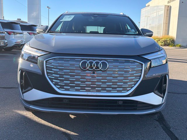 Used 2023 Audi Q4 e-tron Premium Plus w/ Premium Plus AWD/4WD image 4