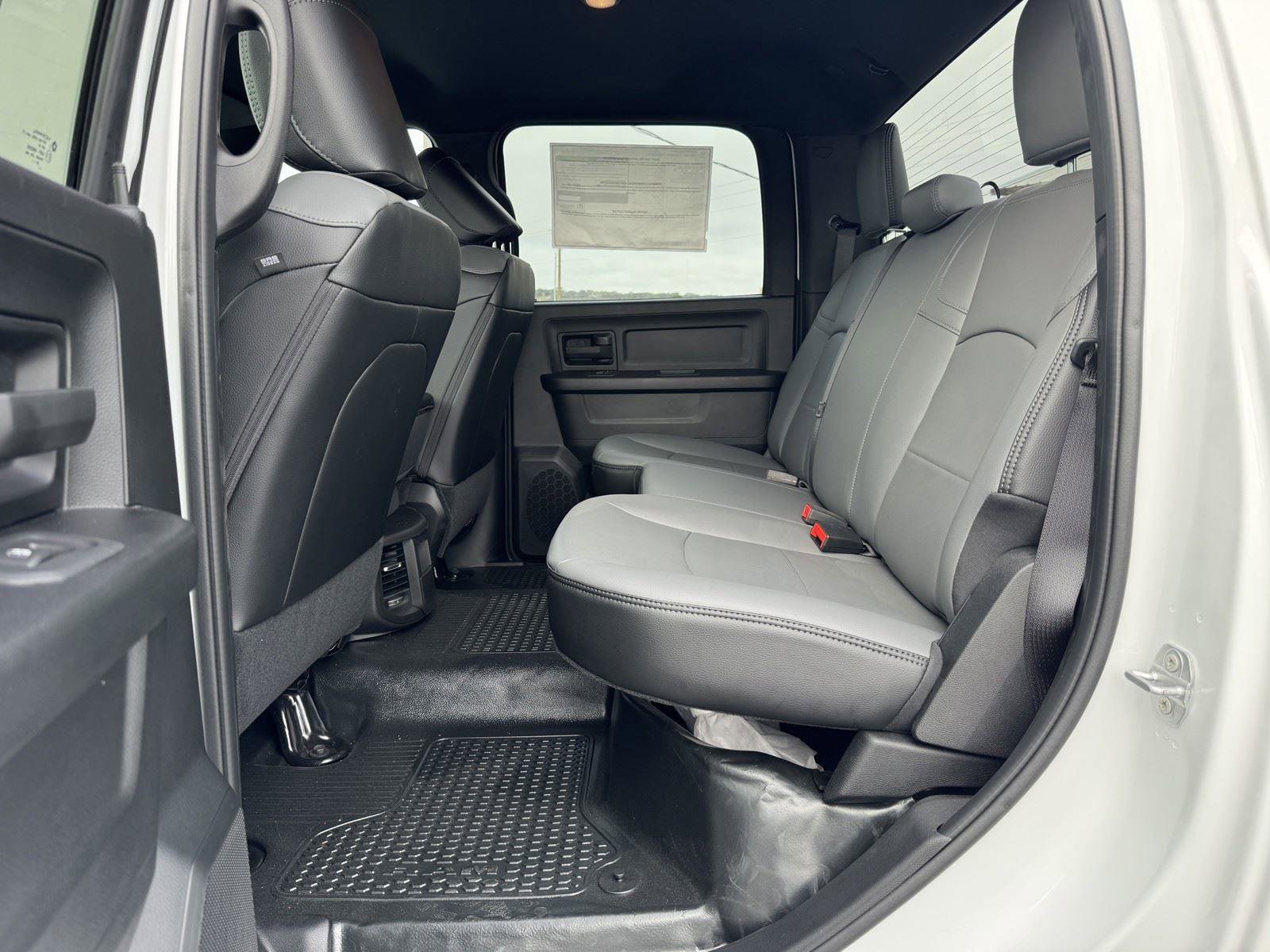 New 2026 RAM 2500 Tradesman w/ Chrome Appearance Group image 27