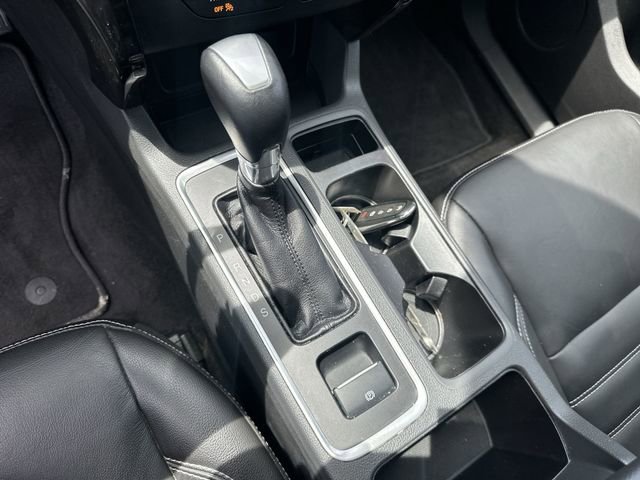 Used 2017 Ford Escape Titanium AWD/4WD image 23