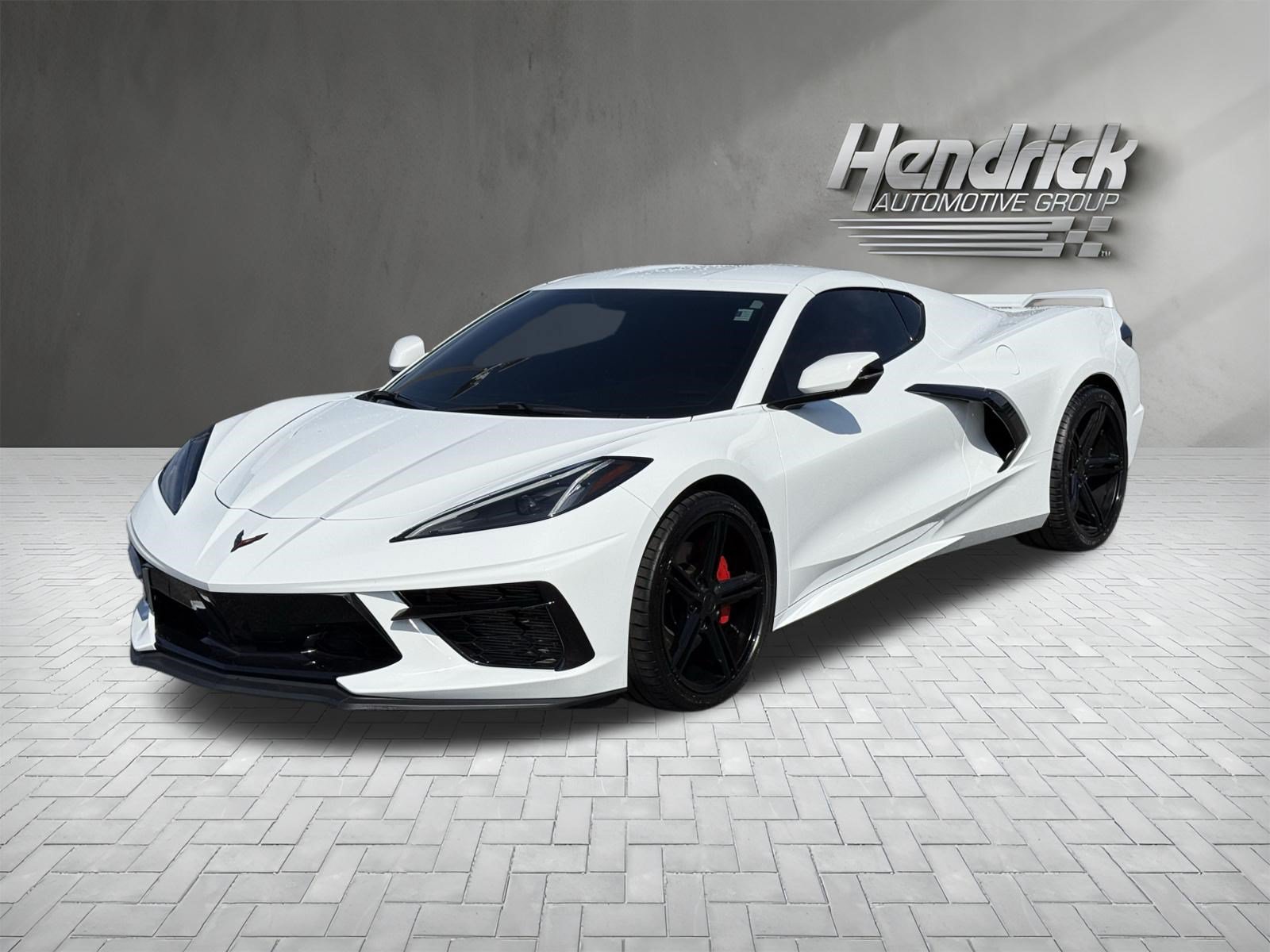 Used 2021 Chevrolet Corvette Stingray Coupe w/ Z51 Performance Package RWD image 5