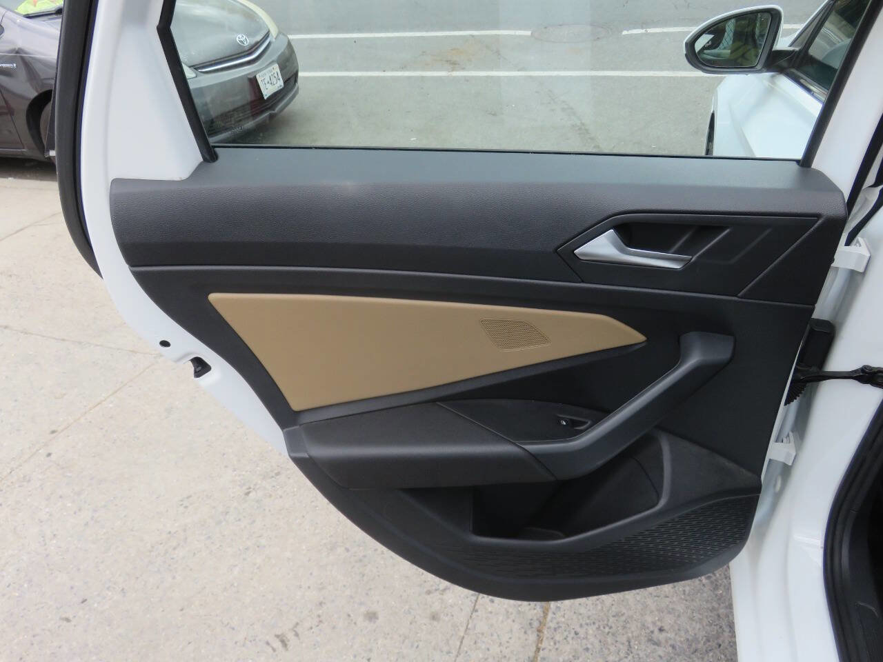 Used 2019 Volkswagen Jetta SE FWD image 28