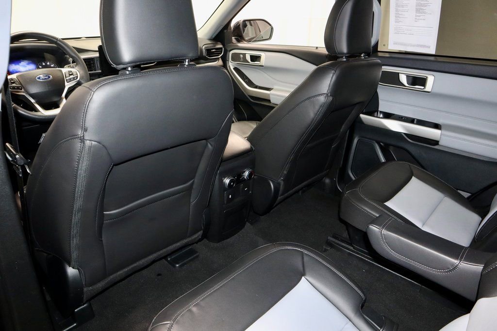 Certified 2023 Ford Explorer XLT w/ Equipment Group 202A image 22