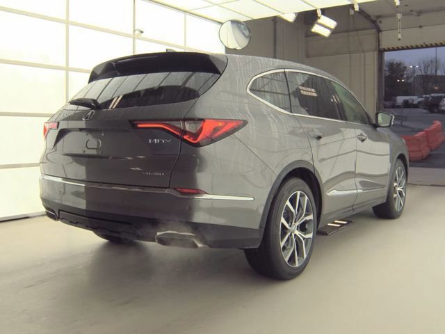 Used 2023 Acura MDX SH-AWD w/ Technology Package image 3