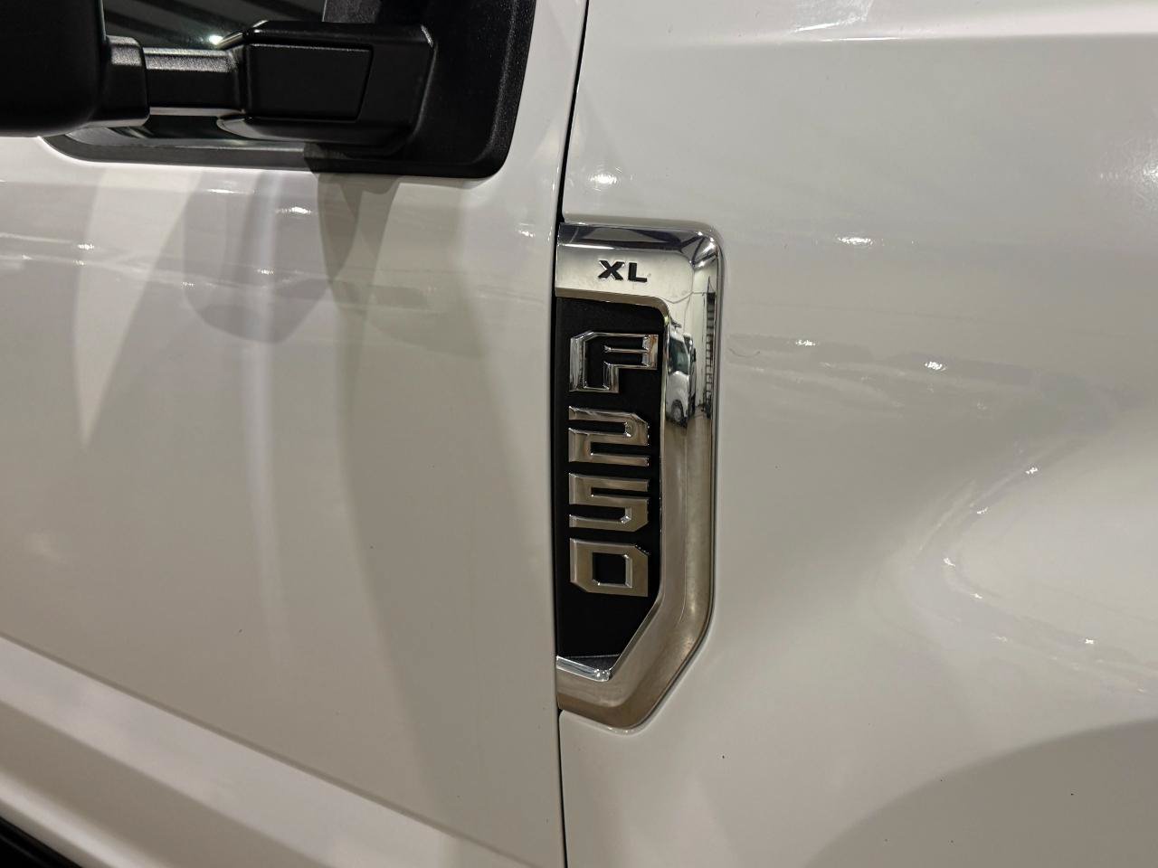 Used 2020 Ford F250 XL w/ Power Equipment Group AWD/4WD image 45