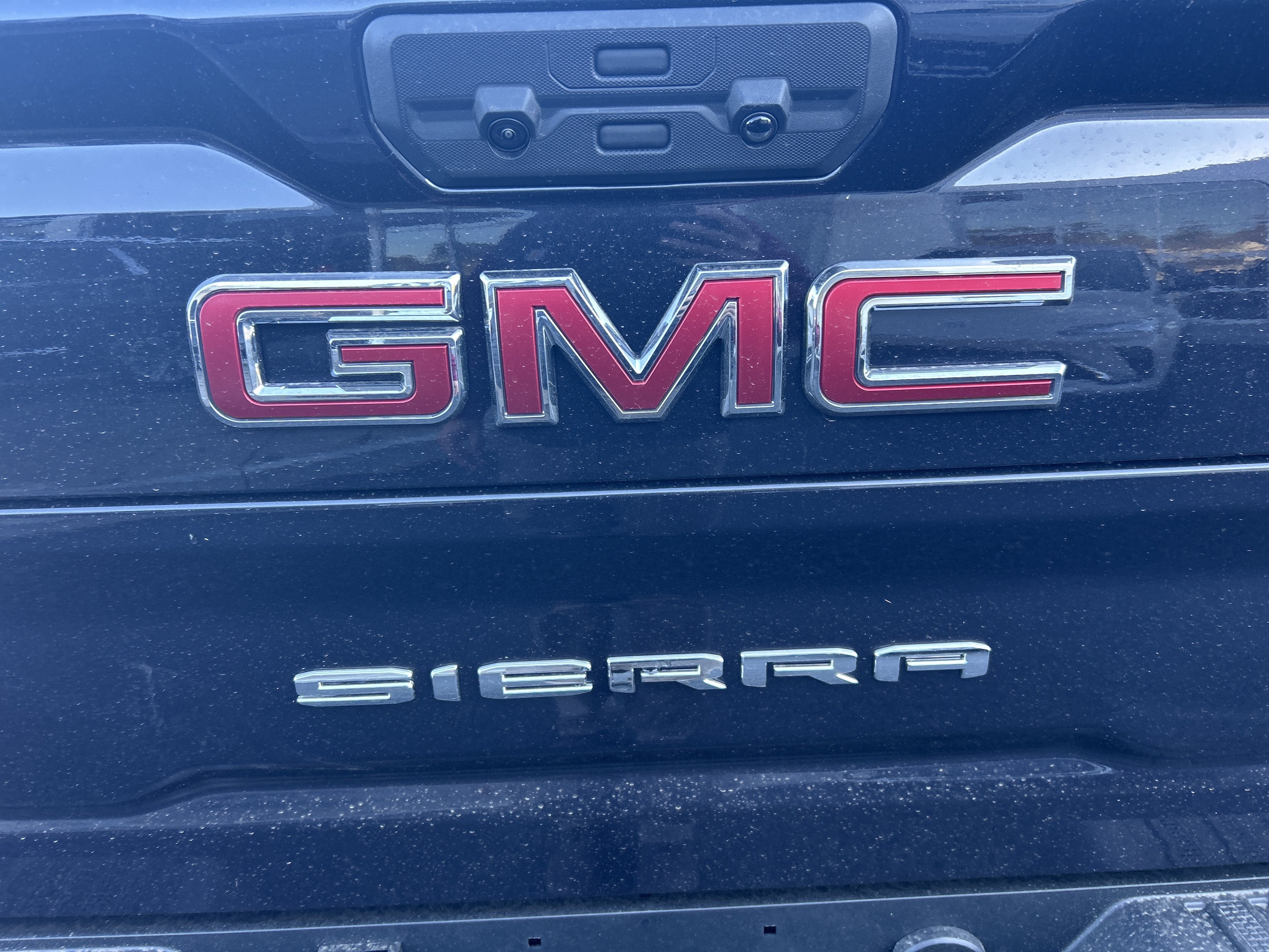 New 2026 GMC Sierra 2500 AT4 w/ AT4 Premium Plus Package AWD/4WD image 10