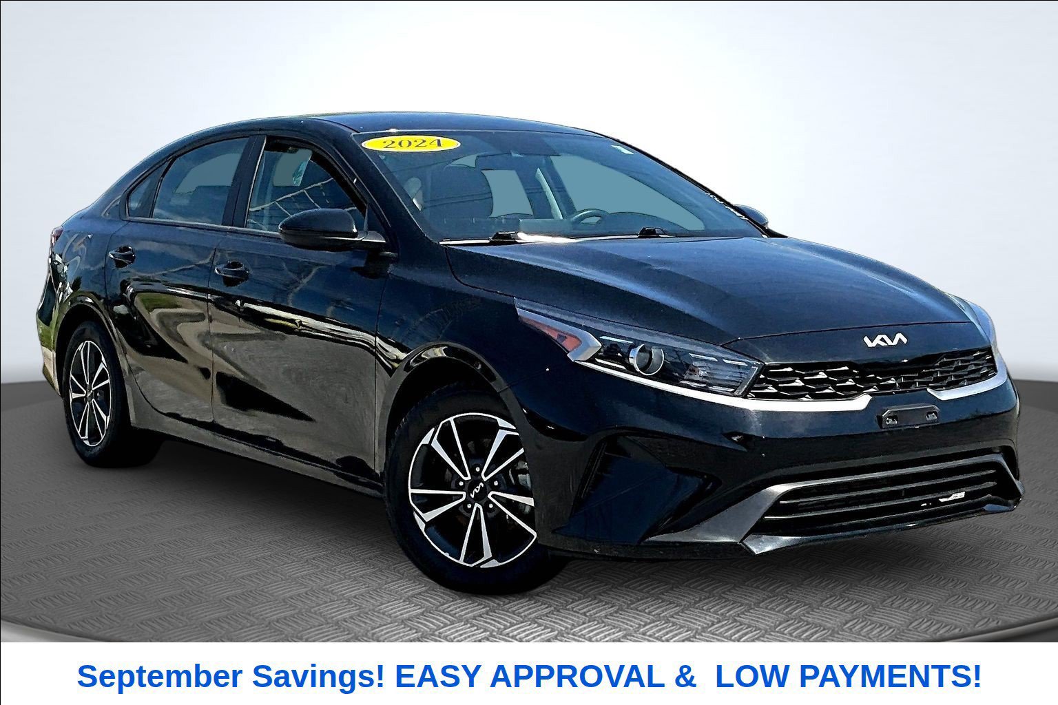 Used 2024 Kia Forte LXS FWD image 3