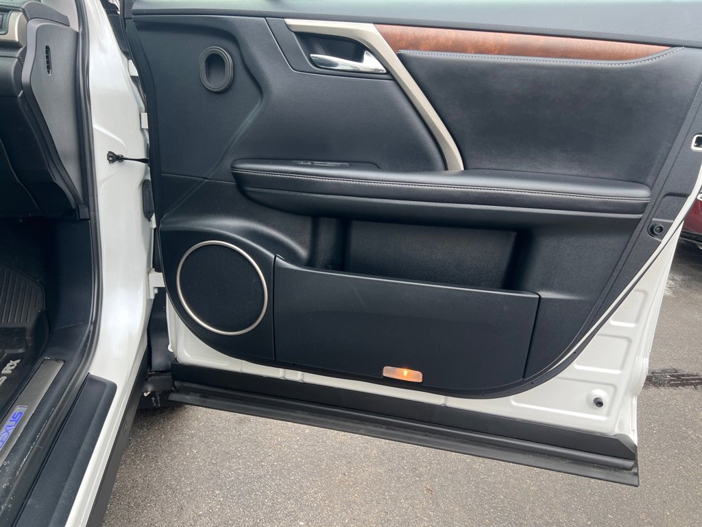 Used 2022 Lexus RX 450hL AWD w/ Premium Package image 14