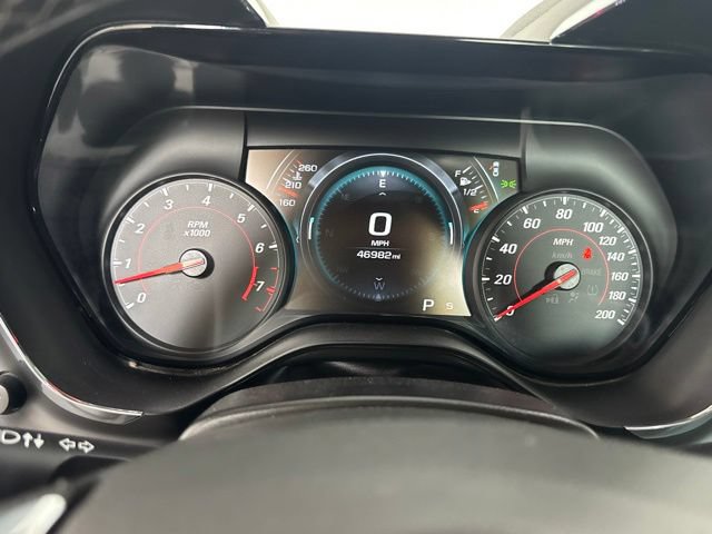 Used 2018 Chevrolet Camaro SS RWD image 4