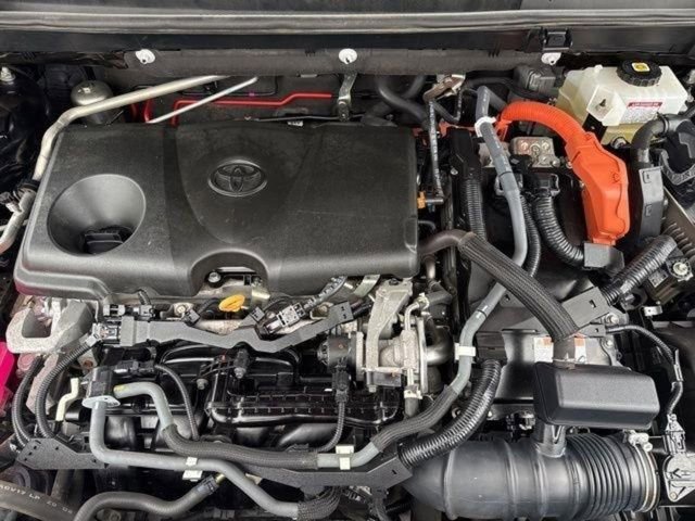 Used 2021 Toyota RAV4 Limited image 9