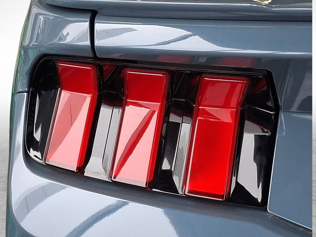Used 2024 Ford Mustang GT Premium image 5