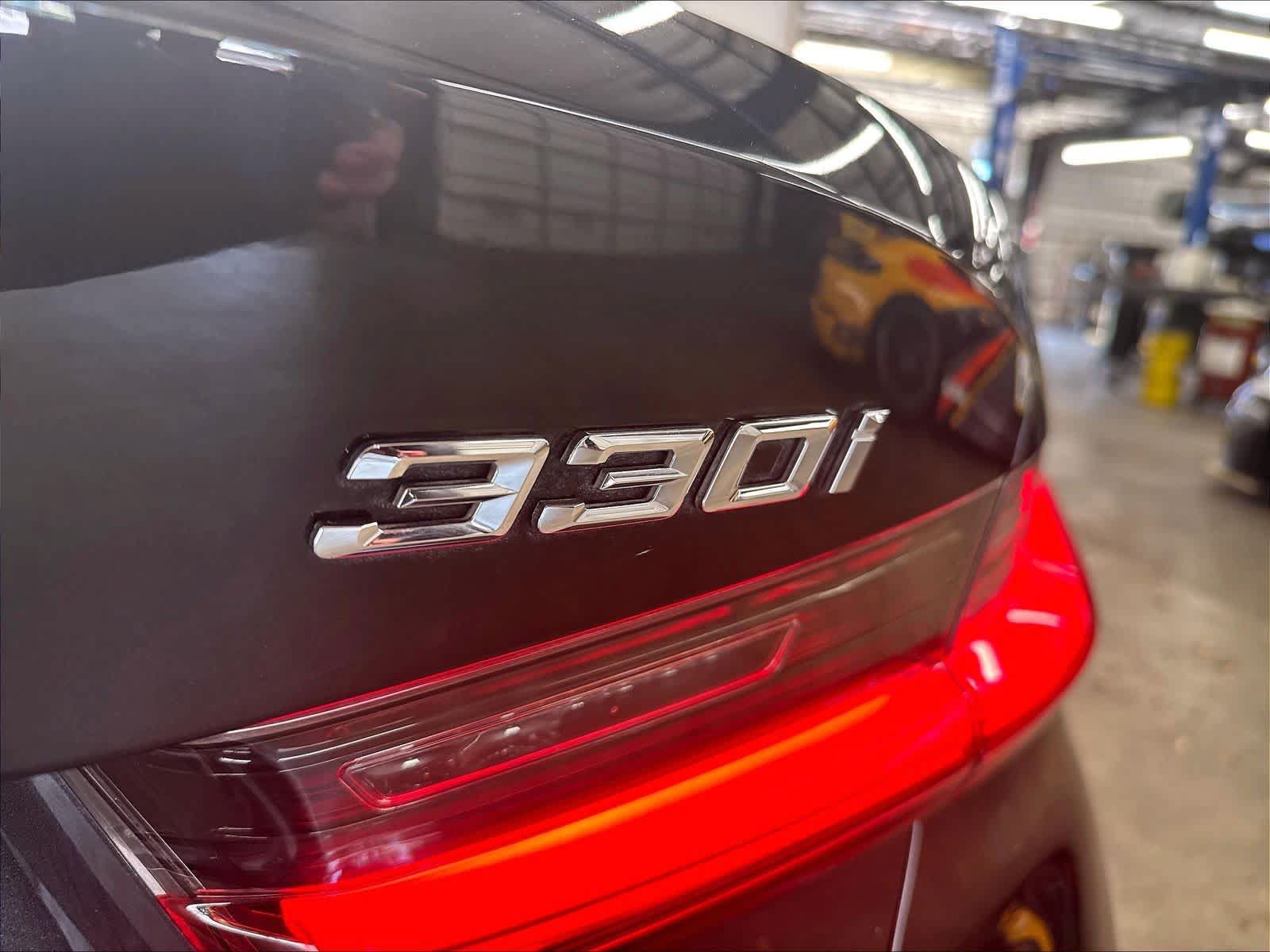 Used 2019 BMW 330i Sedan w/ Convenience Package RWD image 27