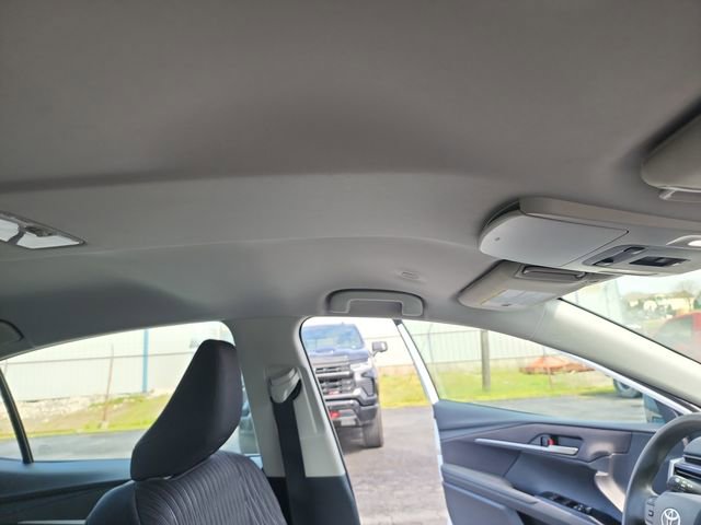 Used 2025 Toyota Camry LE FWD image 16