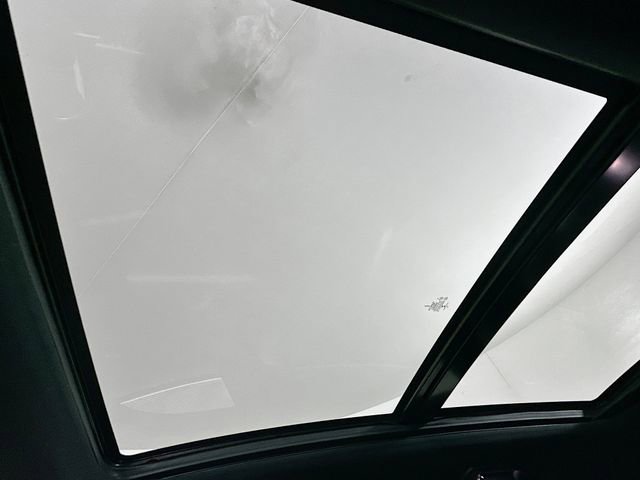 Used 2020 Lincoln Nautilus Reserve w/ Equipment Group 201A image 24