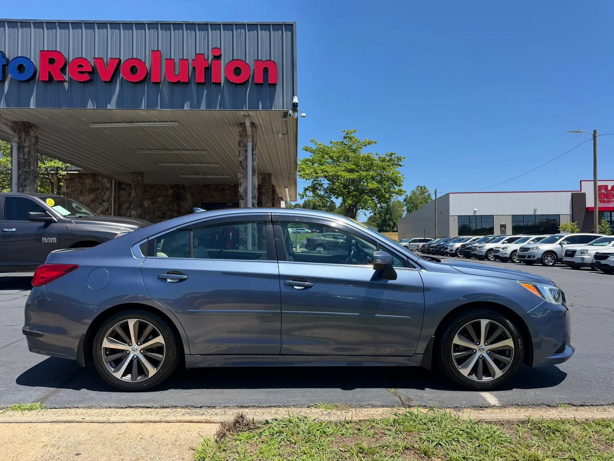 Used 2016 Subaru Legacy 3.6R Limited AWD/4WD image 8