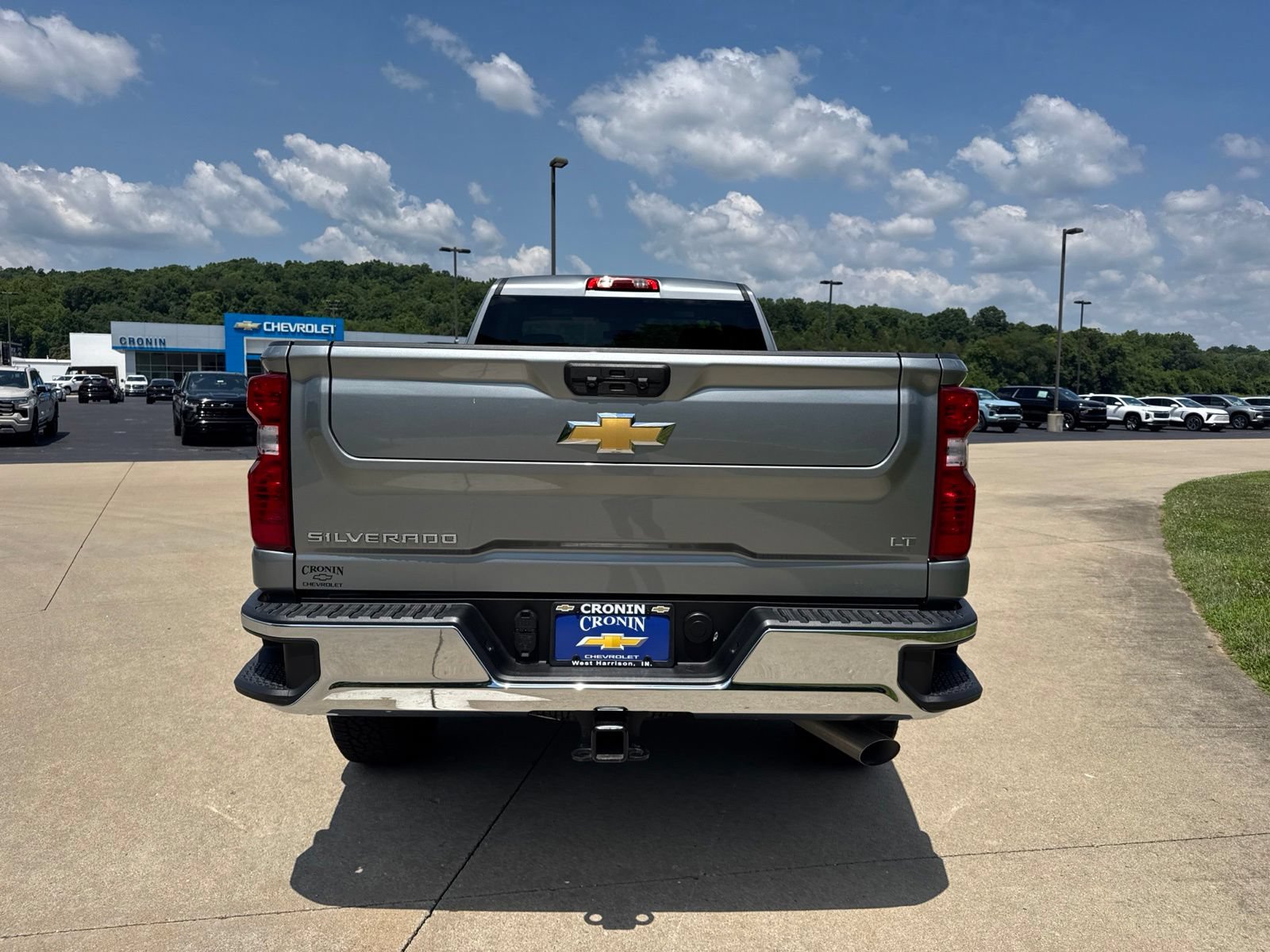 Used 2024 Chevrolet Silverado 2500 LT w/ Convenience Package AWD/4WD image 11