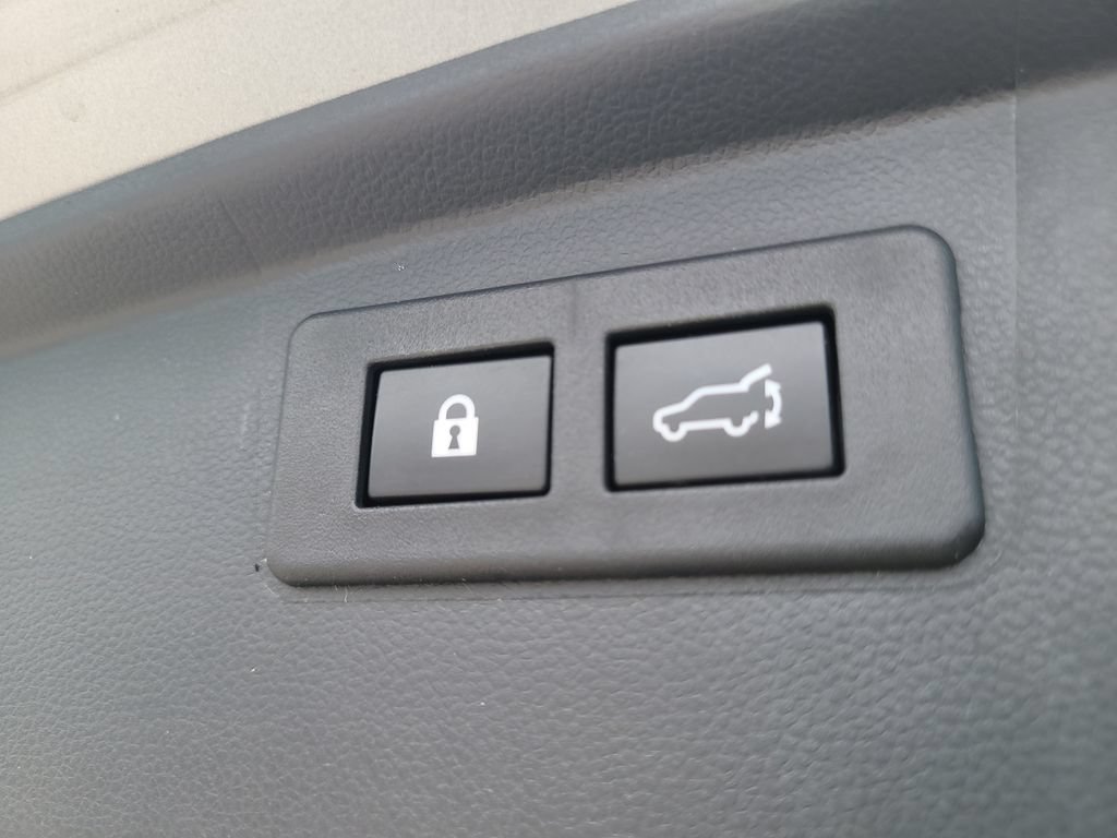 Used 2021 Subaru Outback Limited AWD/4WD image 9