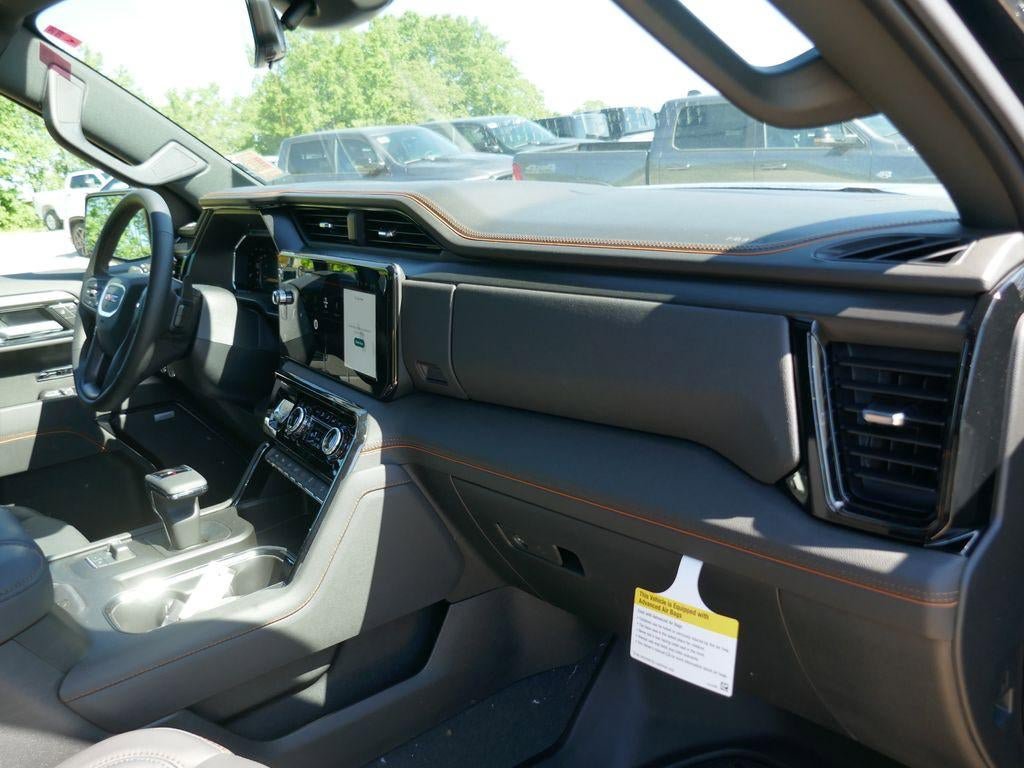 New 2026 GMC Sierra 1500 AT4 w/ AT4 Premium Package AWD/4WD image 11