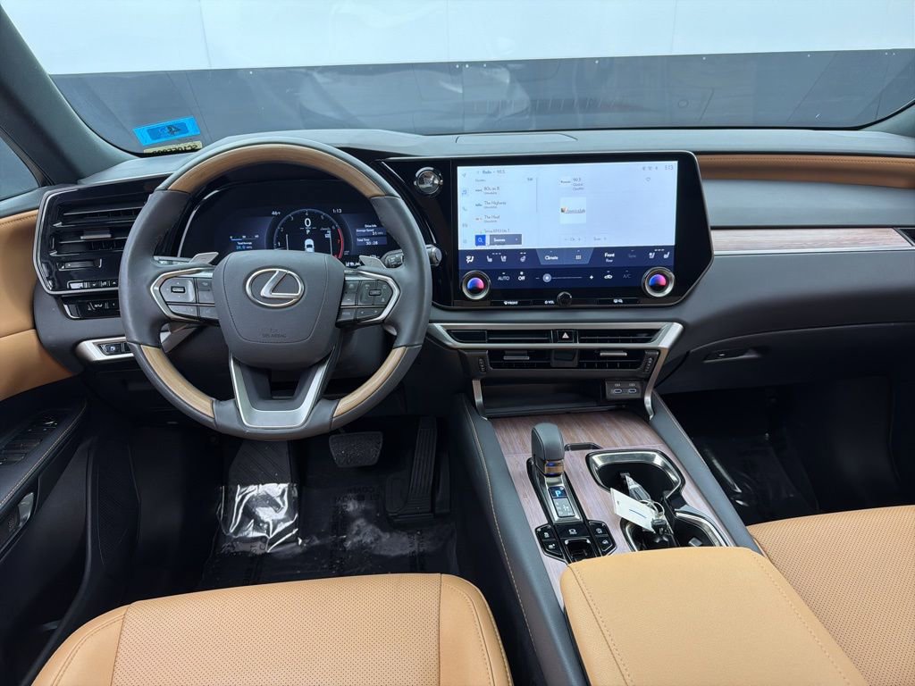 Used 2025 Lexus RX 350 Premium w/ Accessory Package image 7