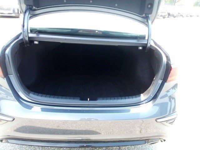 Used 2020 Kia Forte LXS image 14