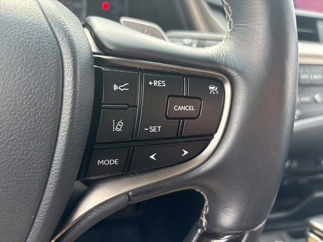 Used 2019 Lexus ES 350 w/ Premium Package FWD image 38