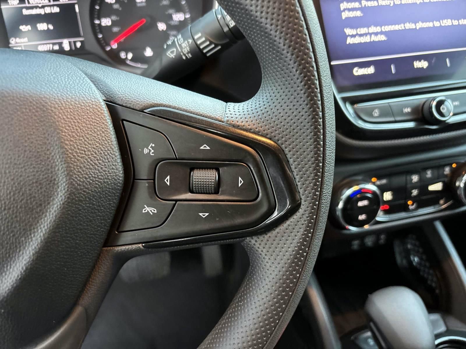 Used 2021 Chevrolet TrailBlazer LT w/ Convenience Package image 18