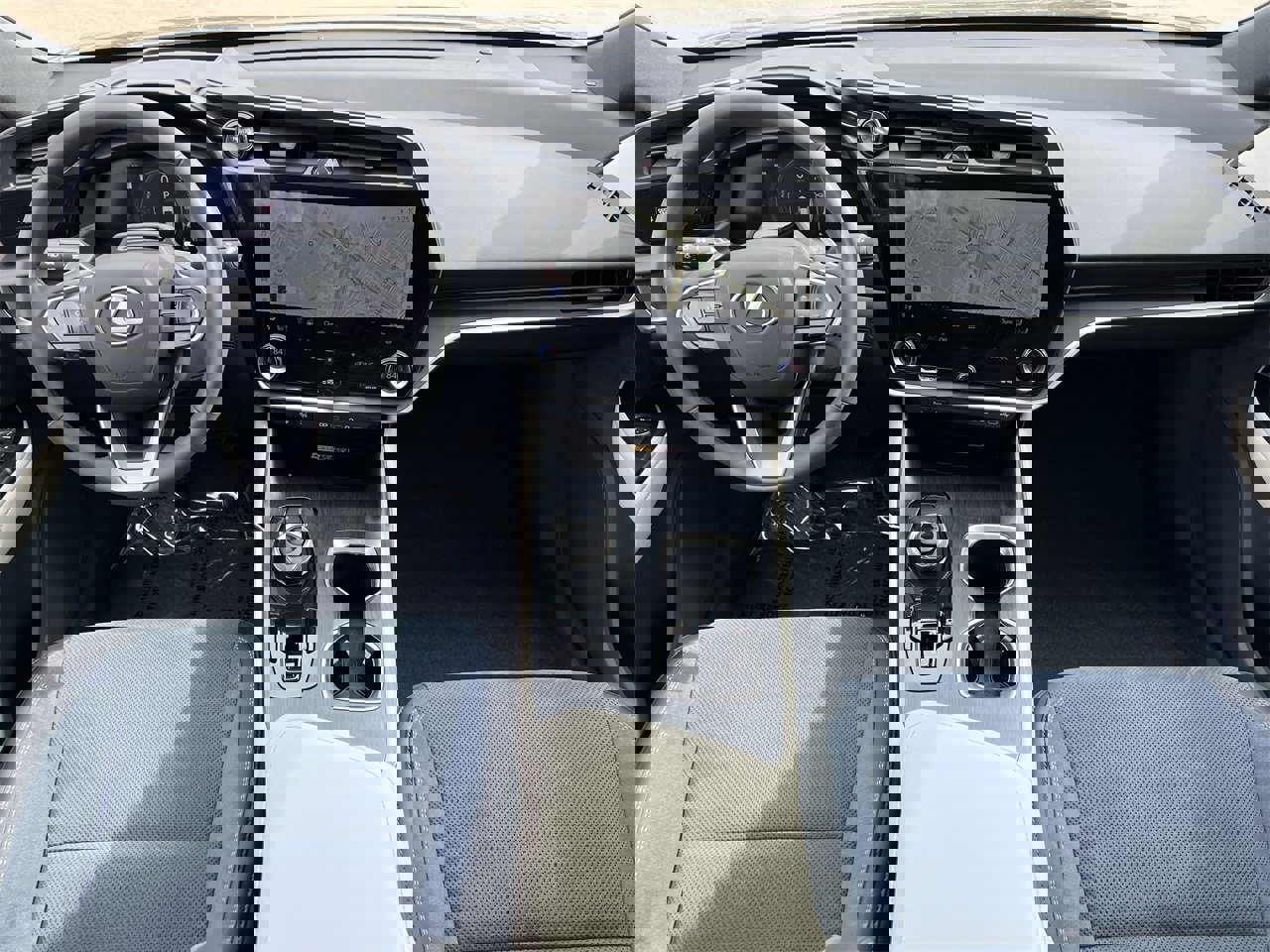 Used 2023 Lexus RZ 450e Premium w/ Accessory Package (Z1) image 9