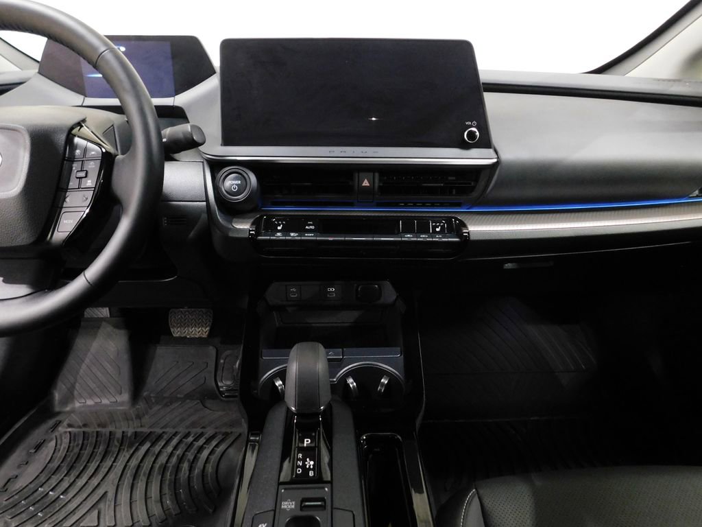 Used 2024 Toyota Prius XLE image 46