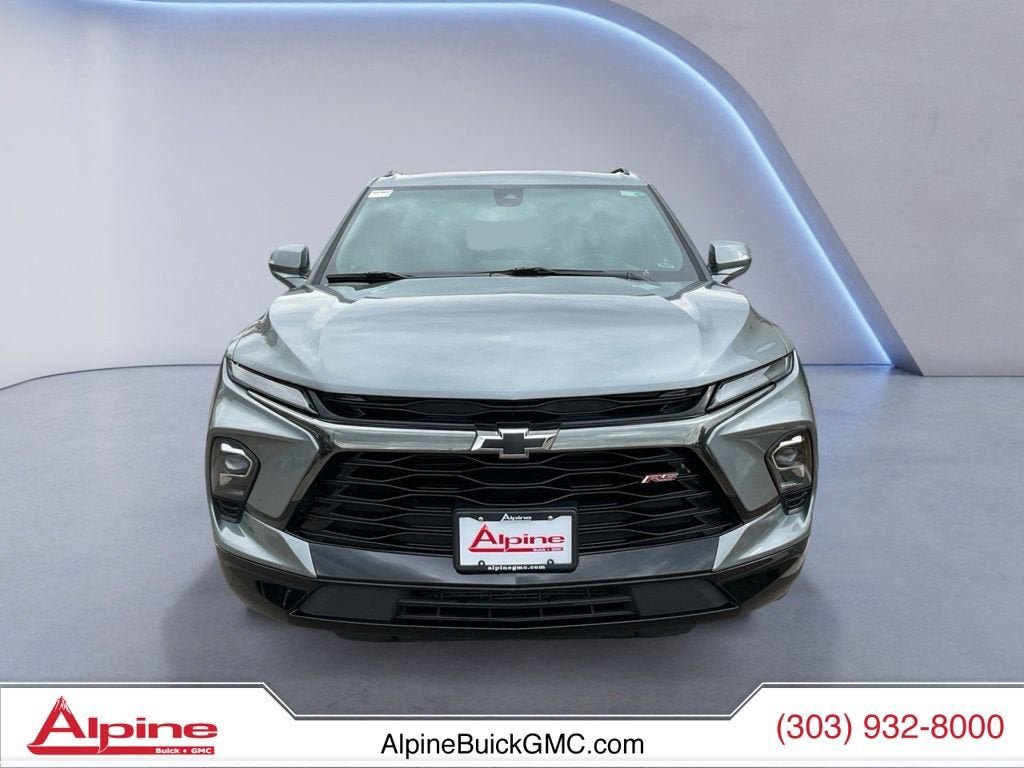 Used 2025 Chevrolet Blazer RS FWD image 8