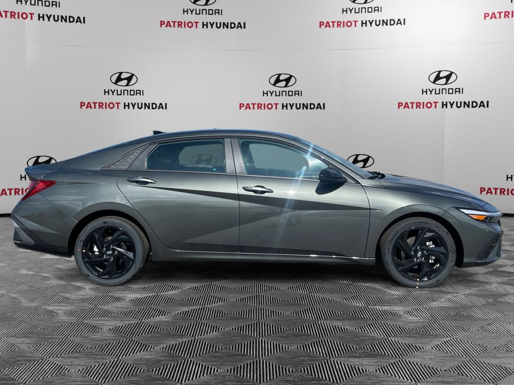 Used 2026 Hyundai Elantra Sport FWD video 2