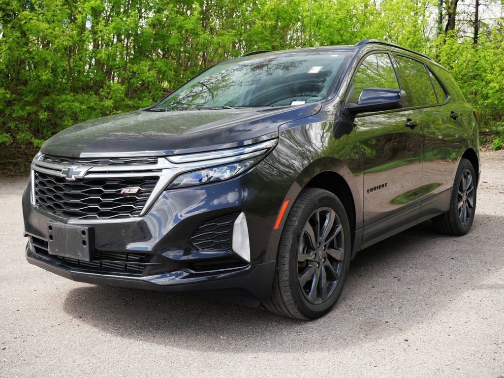 Used 2023 Chevrolet Equinox RS AWD/4WD image 3