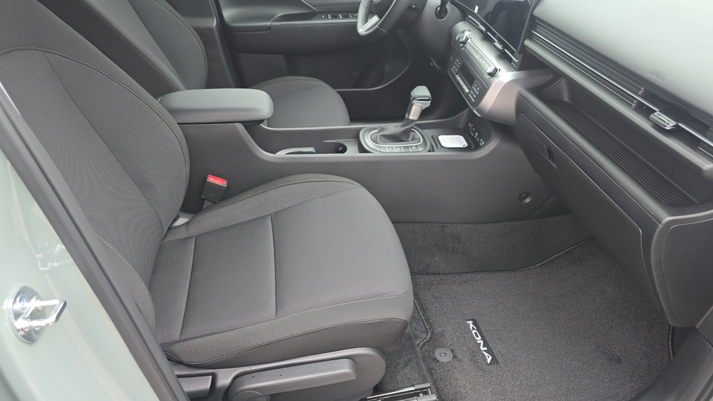 New 2027 Hyundai Kona SEL Sport FWD image 13