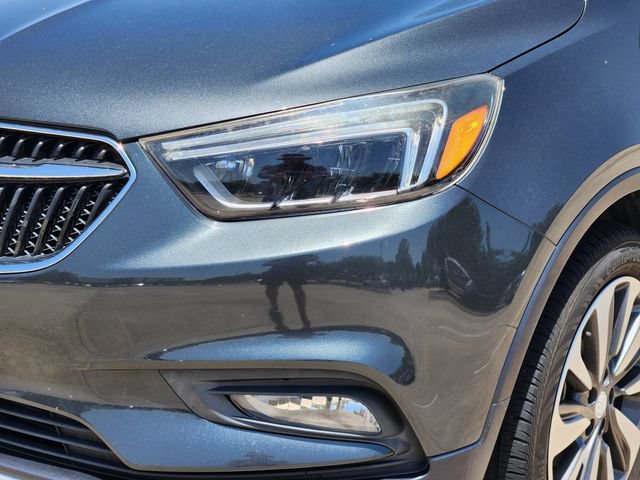 Used 2017 Buick Encore Essence FWD image 9