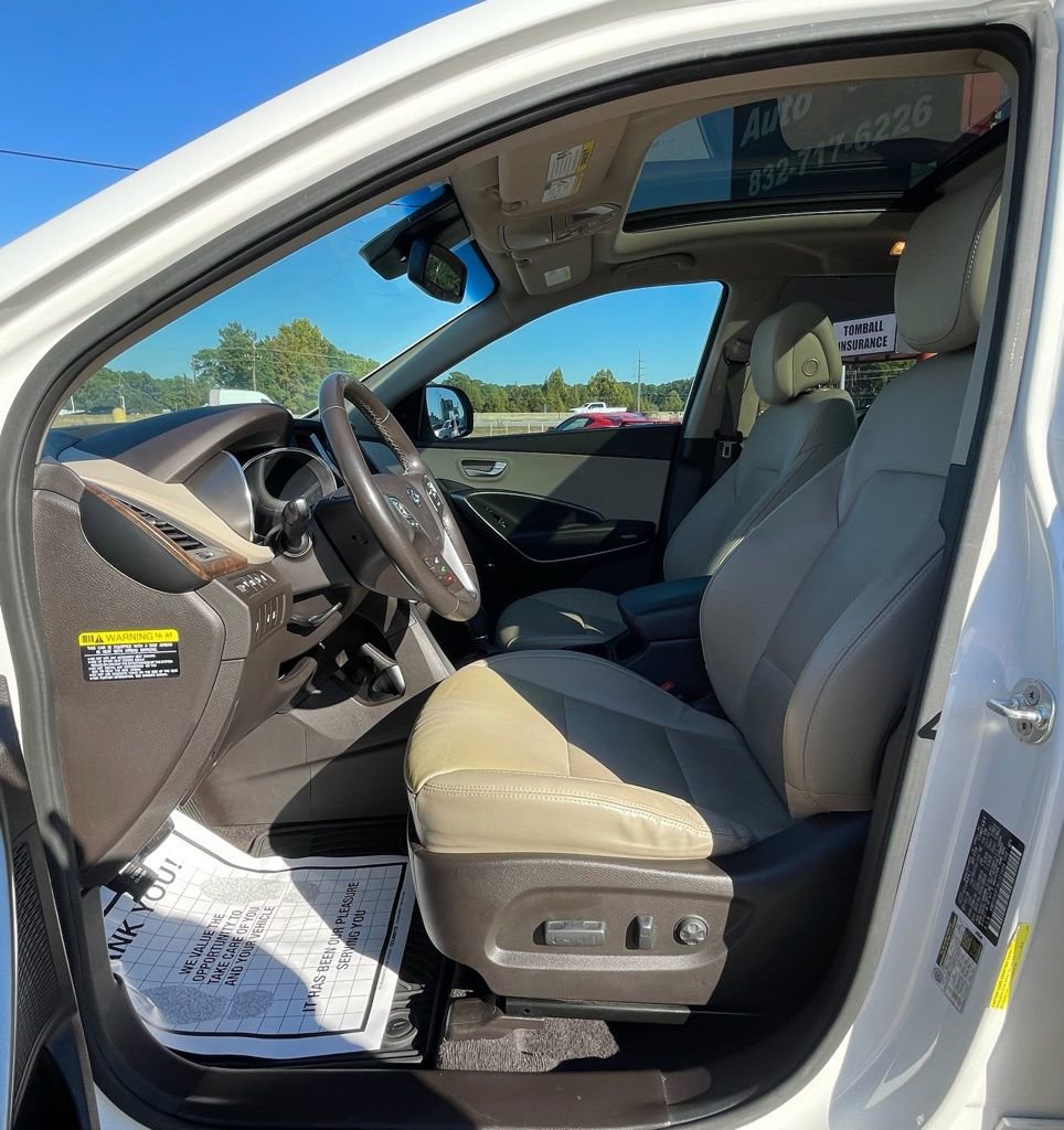 Used 2019 Hyundai Santa Fe XL FWD image 18