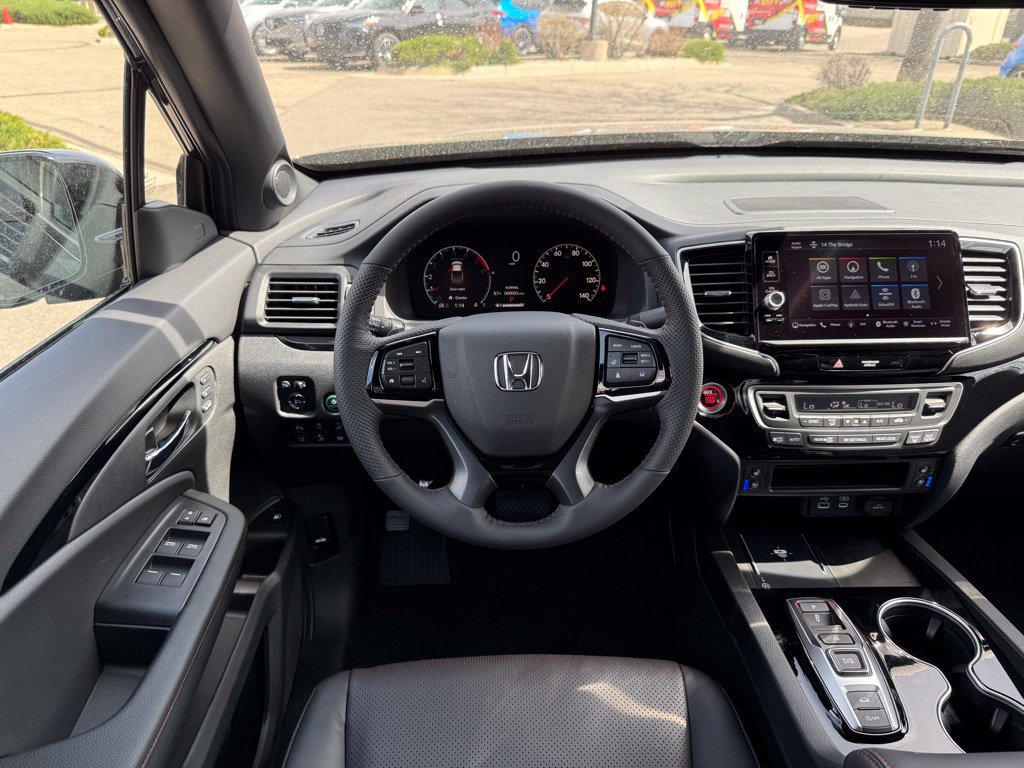 New 2026 Honda Ridgeline Black Edition image 3